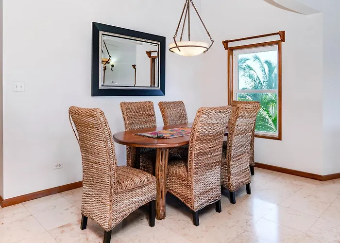Residences At Barrier Reef 8c Oceanview 2 Bedroom By Floreo Holiday home San Pedro (Ambergris Caye)