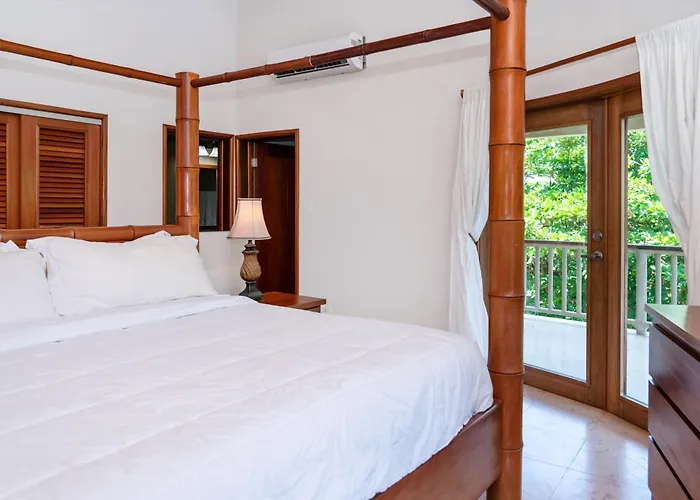 Holiday home Residences At Barrier Reef 8c Oceanview 2 Bedroom By Floreo San Pedro (Ambergris Caye)