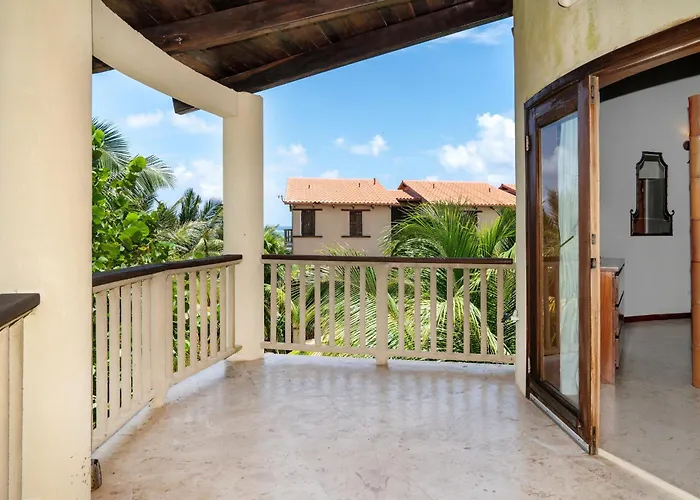 Residences At Barrier Reef 8c Oceanview 2 Bedroom By Floreo * San Pedro (Ambergris Caye)