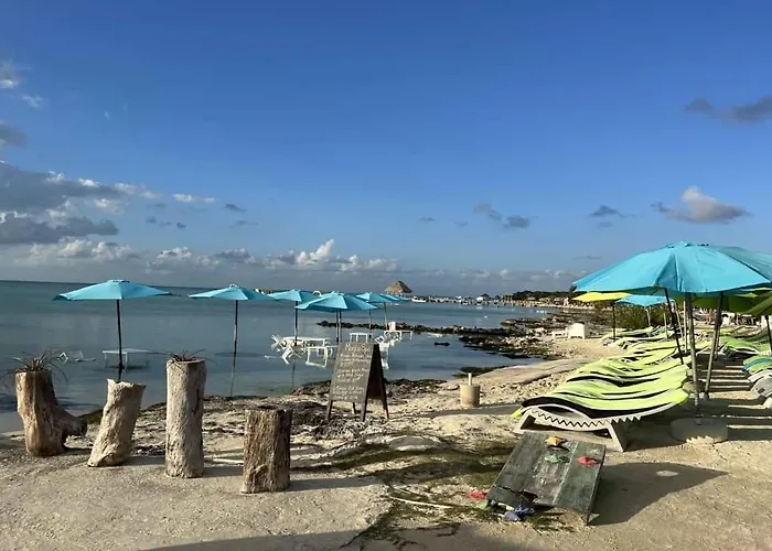 Residences At Barrier Reef 8c Oceanview 2 Bedroom By Floreo Holiday home