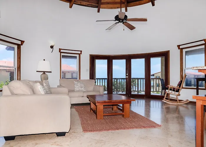 Residences At Barrier Reef 8c Oceanview 2 Bedroom By Floreo * San Pedro (Ambergris Caye)