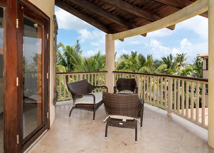 Holiday home Residences At Barrier Reef 8c Oceanview 2 Bedroom By Floreo