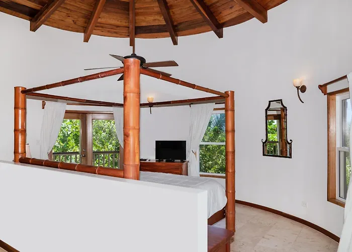 Residences At Barrier Reef 8c Oceanview 2 Bedroom By Floreo San Pedro (Ambergris Caye)