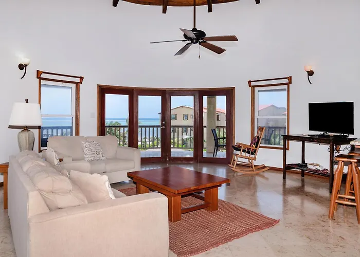 Residences At Barrier Reef 8c Oceanview 2 Bedroom By Floreo *